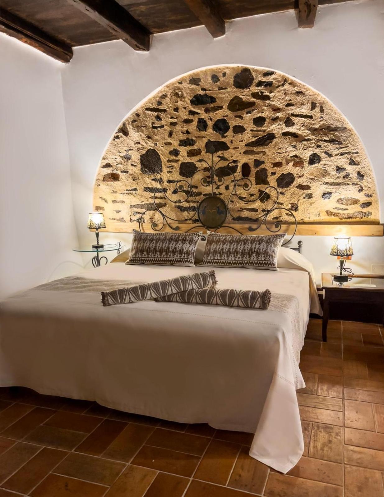 Hotel Anticos Palathos Orosei Bagian luar foto
