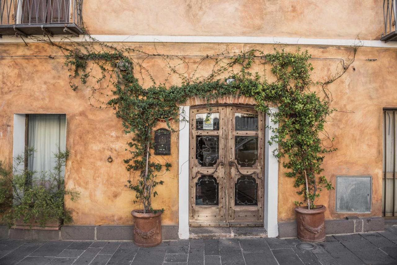 Hotel Anticos Palathos Orosei Bagian luar foto
